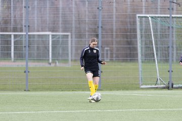 Bild 11 - F SSC Hagen Ahrensburg - SV Frisia Risum-Lindholm : Ergebnis: 1:2